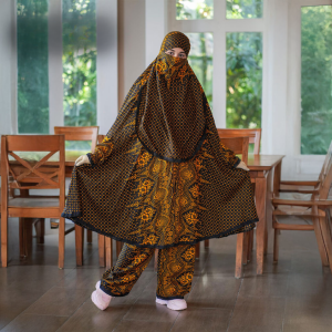 আরামদায়ক ইসলামিক নামাজের পোশাক